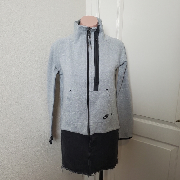 Nike Jackets & Blazers - Womens Nike jacket sz S